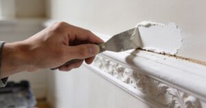 Tynk na sztukaterie: szlachetny wyrób, który odmieni wnętrza i elementy